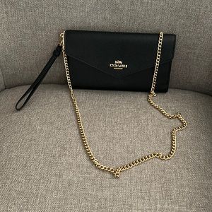 NEW Coach Travel Envelope Wallet and Chain